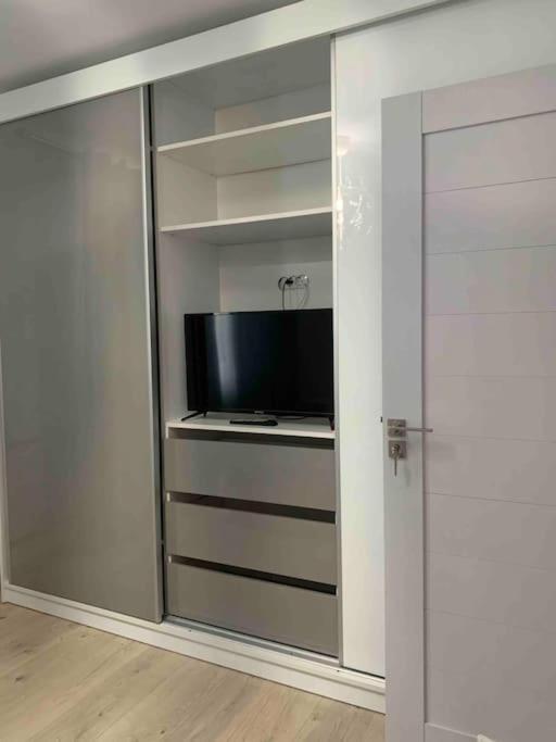 Apartament In Complex Rezidential Рымнику-Вылча Экстерьер фото